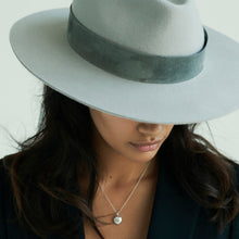 Load image into Gallery viewer, grey fedora womens