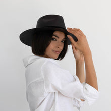 Load image into Gallery viewer, Gabriella Panama hat - Black