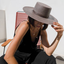 Load image into Gallery viewer, Celeste Boater Hat